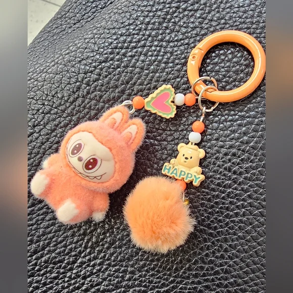 Adorable Furry Orange Phone Purse Charm Keychain NWOT - Picture 3 of 5